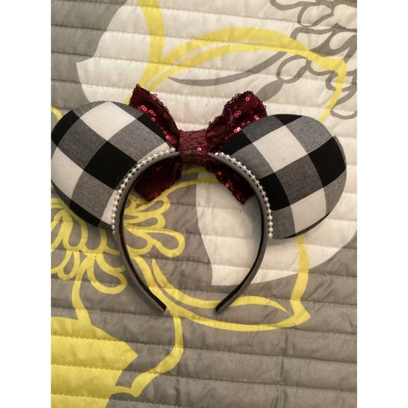 Handmade Disney Minnie Mouse Black White Buffalo Plaid Pattern Purple Sequin Ear - Picture 2 of 2
